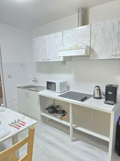 Glamorous Appartement In Brussel Eksteriør billede
