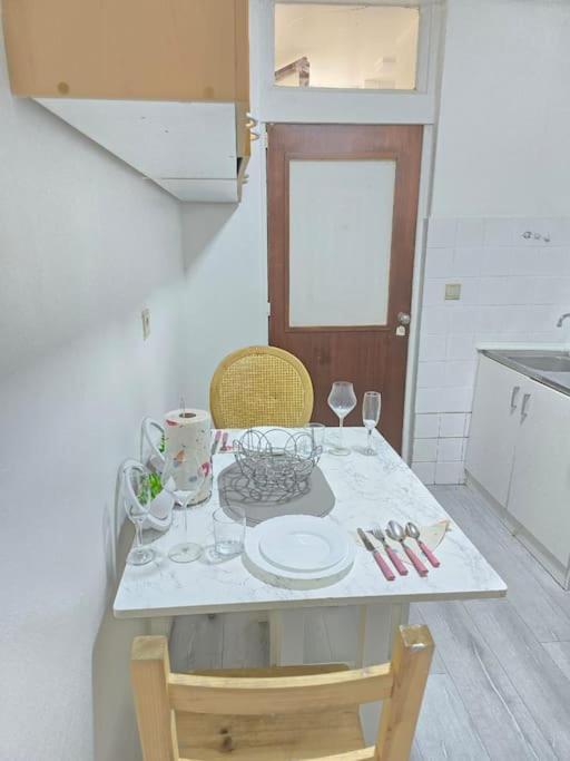 Glamorous Appartement In Brussel Eksteriør billede
